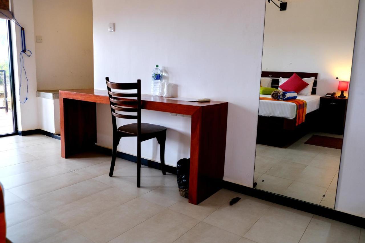 Welle Wadiya Beach Villa Kalpitiya Ngoại thất bức ảnh